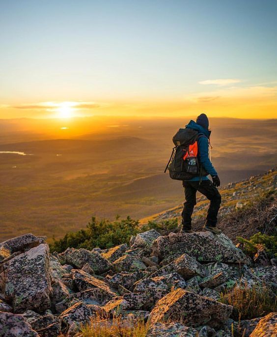 Trekking